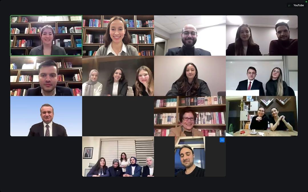 Fakültemiz Öğrencilerinden Oluşan Takımımız ISTAC IX. Geleceğin Tahkim Avukatı Yarışması’nın (GTAY) Arabuluculuk Aşamasını Üçüncülükle Tamamlamıştır.