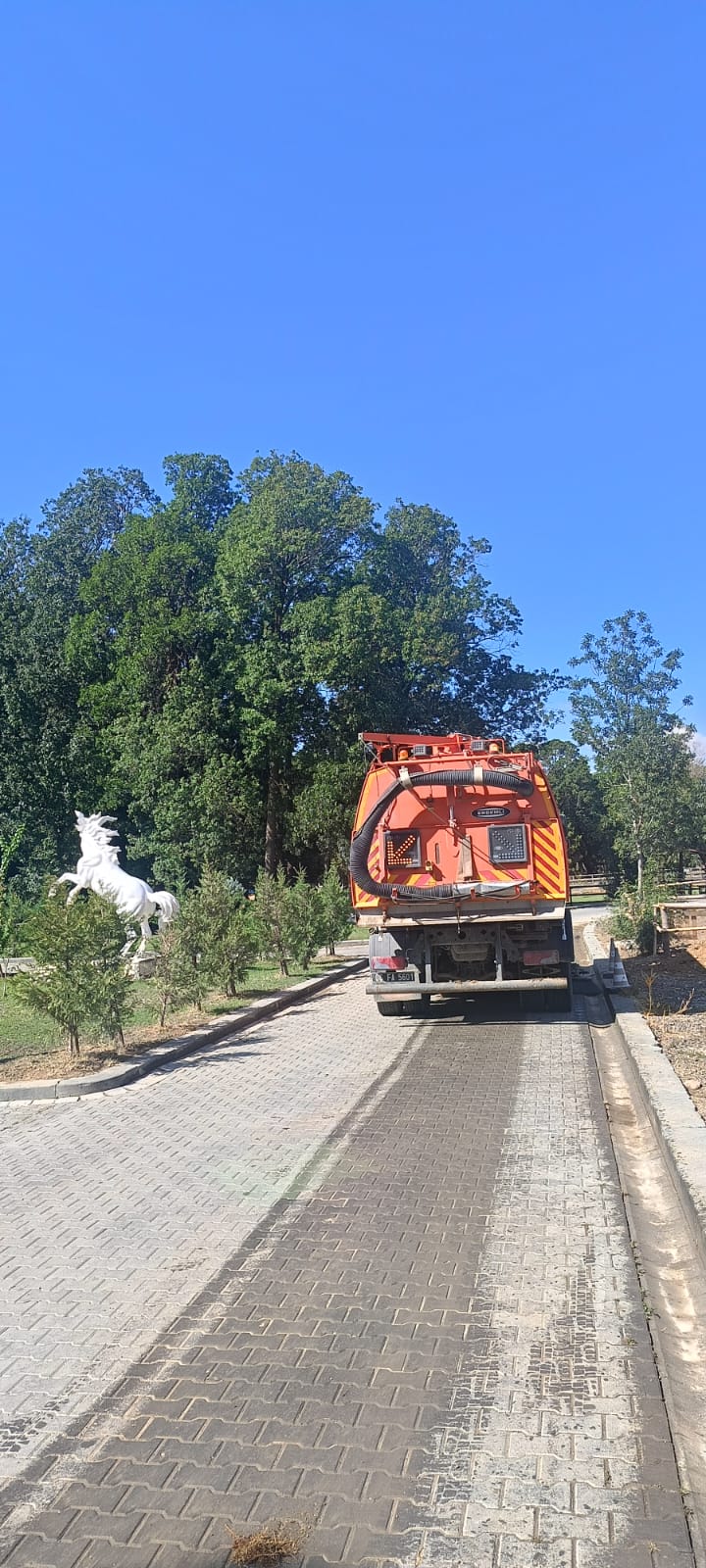 Merkezimizin Çevre Temizliği Yapıldı.