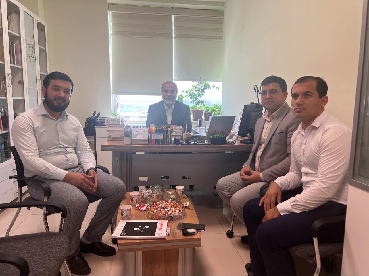 Özbekistandan Merkez Müdürüne Ziyaret