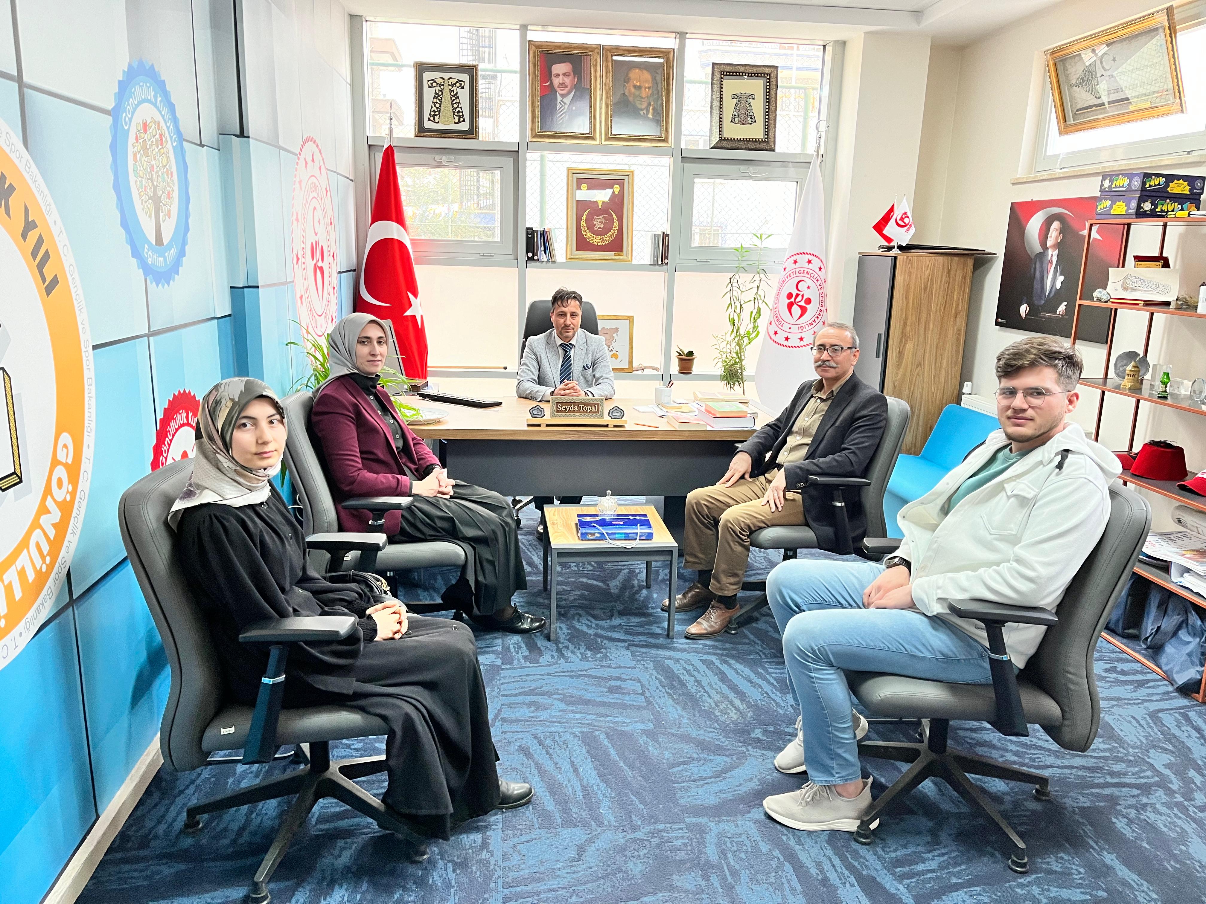 Çubuk Gençlik ve Spor İlçe Müdürü Seyda Topal’a ziyaret