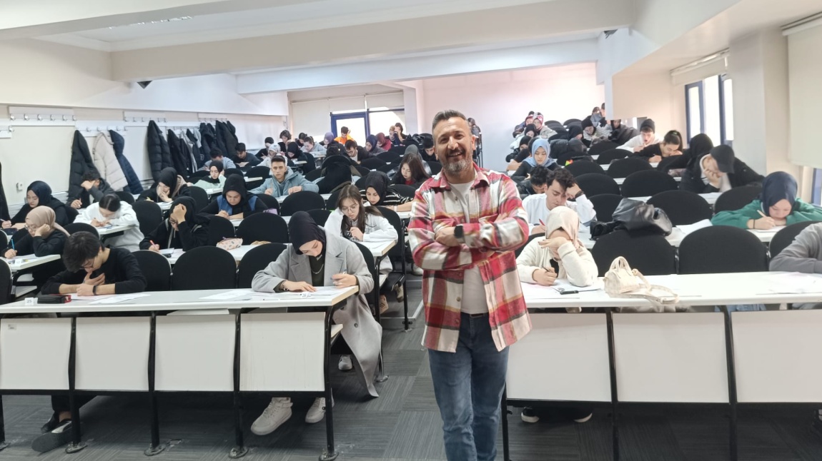 Yüksekokulumuzda Etlik İmam Hatip Lisesi Öğrencilerine YKS Sınav Provası