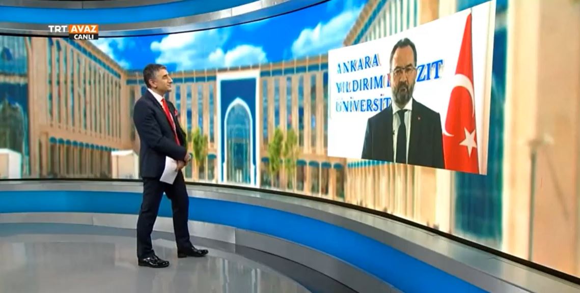 Rektör Aydınlı, Üniversitemizin Türk Dünyası ile ilgili projelerini TRT Avaz’da değerlendirdi