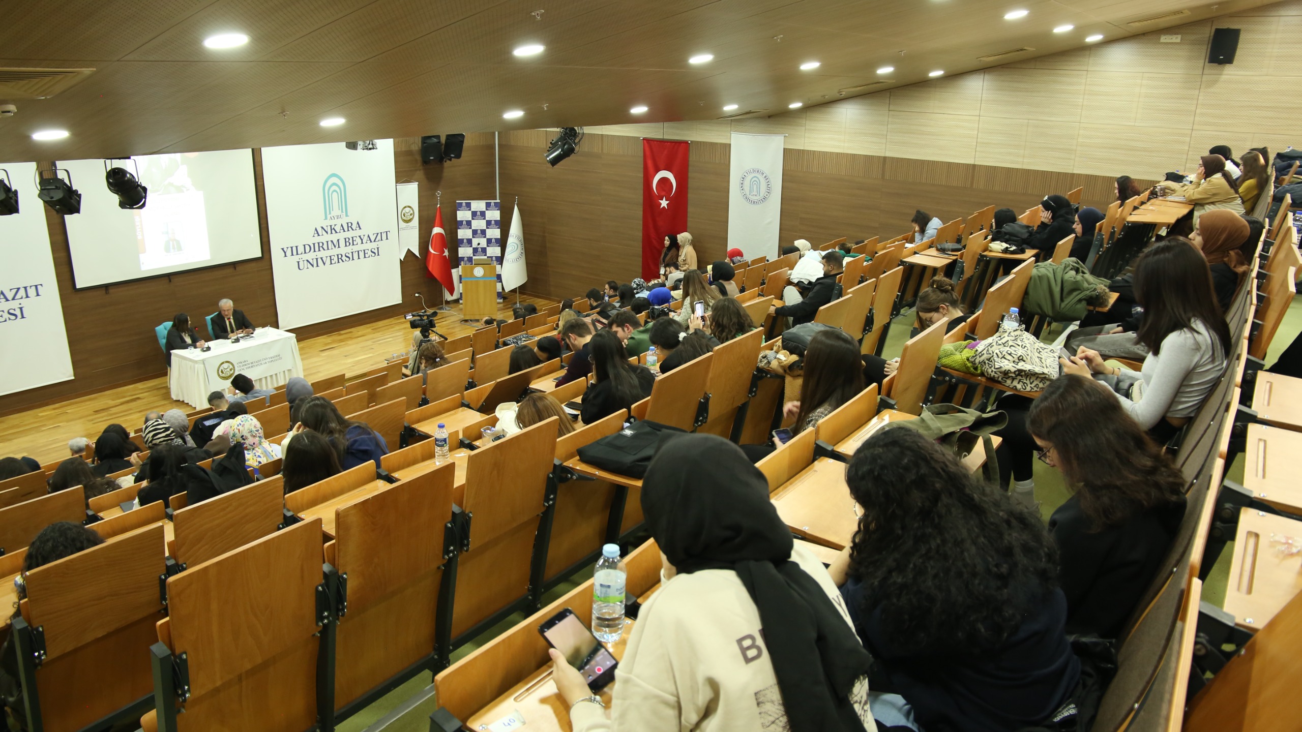 AYBÜ’de “Nesillerin Mimarı Üstat Necip Fazıl KISAKÜREK’i Anlamak” Konulu Söyleşi