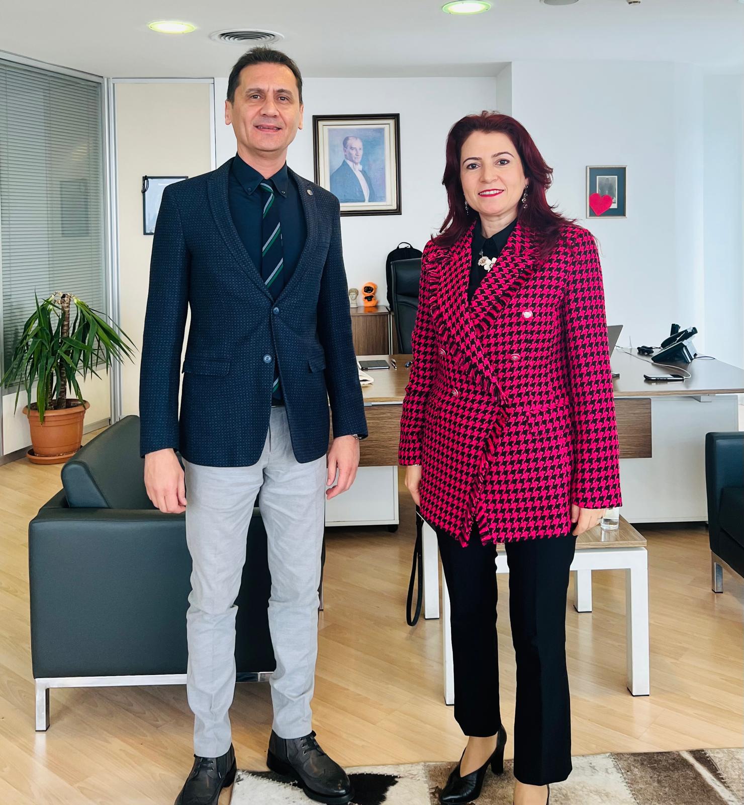 Dekanımızdan Ziyaret