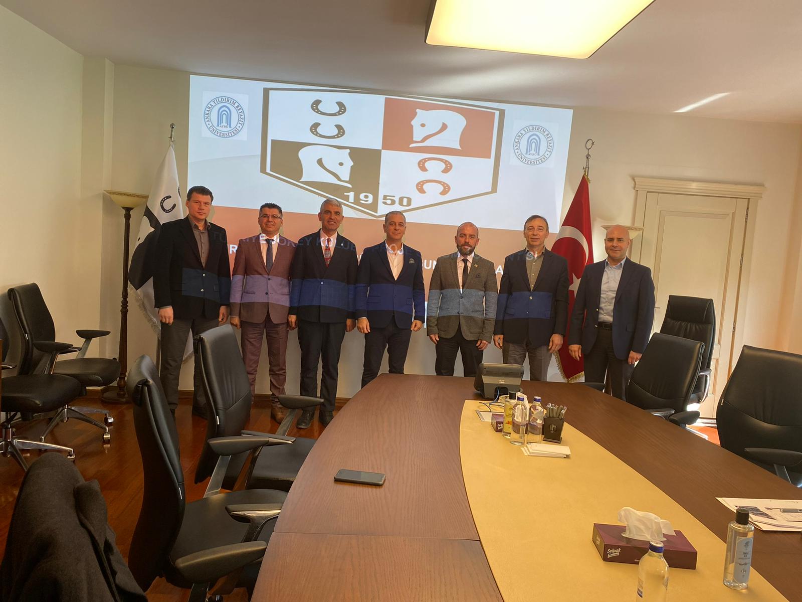 TÜRKİYE JOKEY KULÜBÜ YÖNETİMİ İLE ULUSLARARASI YEPTİM PROJE TOPLANTISI 