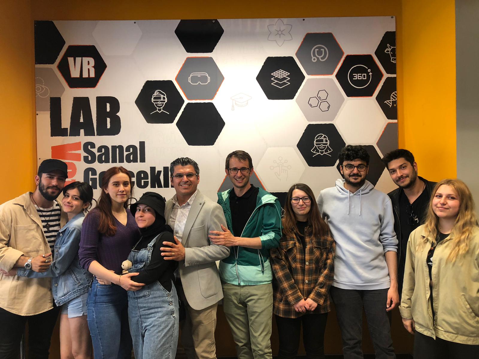 Sanal Gerçeklik Laboratuvarına Gezi