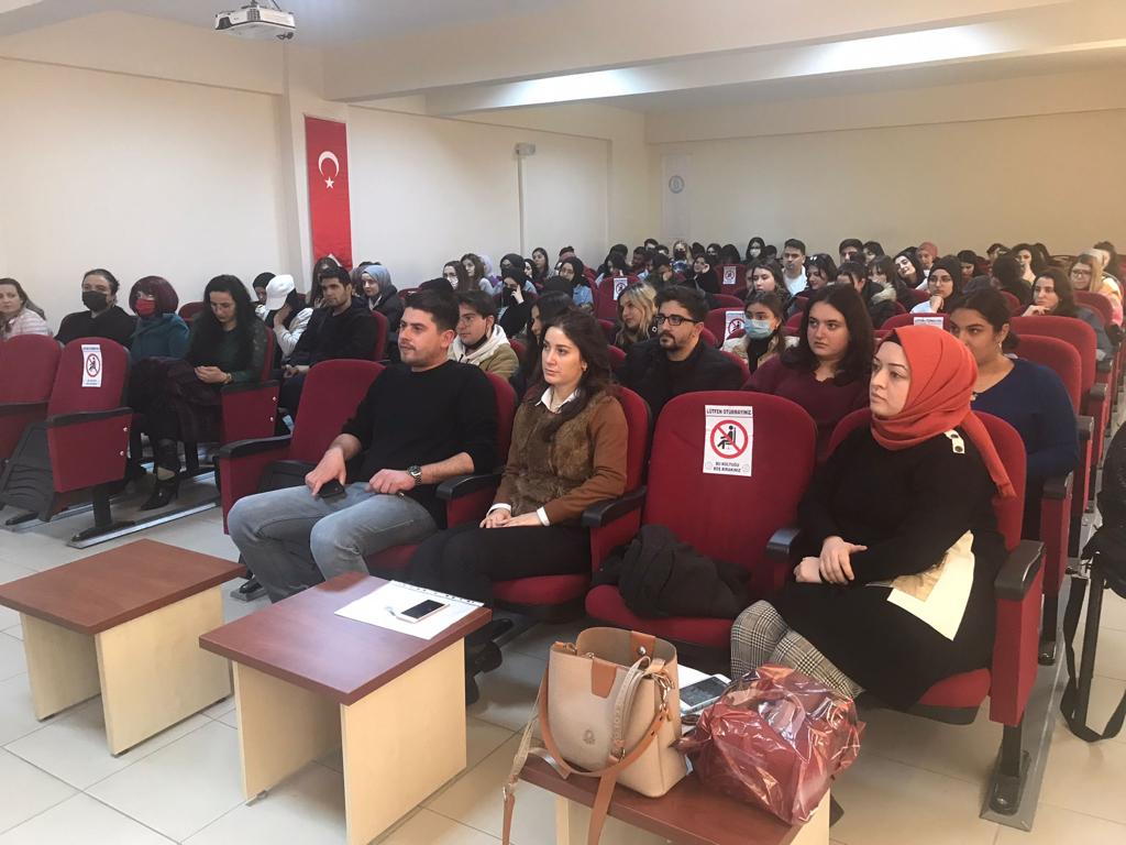 "İŞ HAYATINDA KADIN" KONULU SÖYLEŞİ GERÇEKLEŞTİRİLDİ