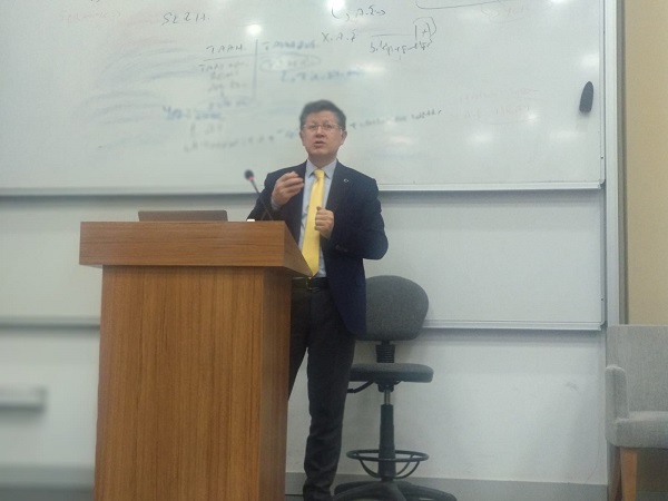 Fakültemizde ‘Kariyer Eğitimleri 2: Enerji Hukuku’ Etkinliği Gerçekleştirilmiştir