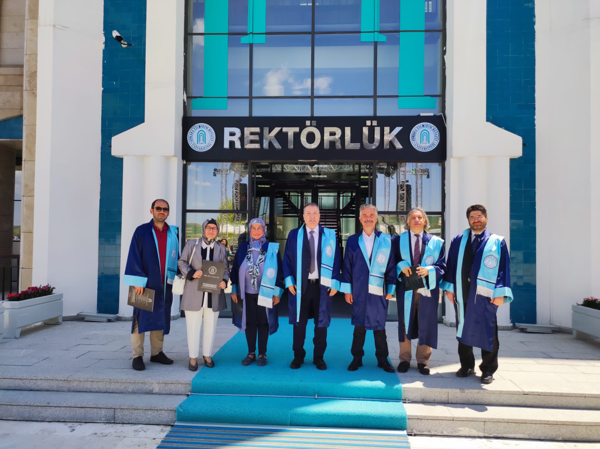 Akademik Personel Cübbe Giyme Töreni Gerçekleştirildi.