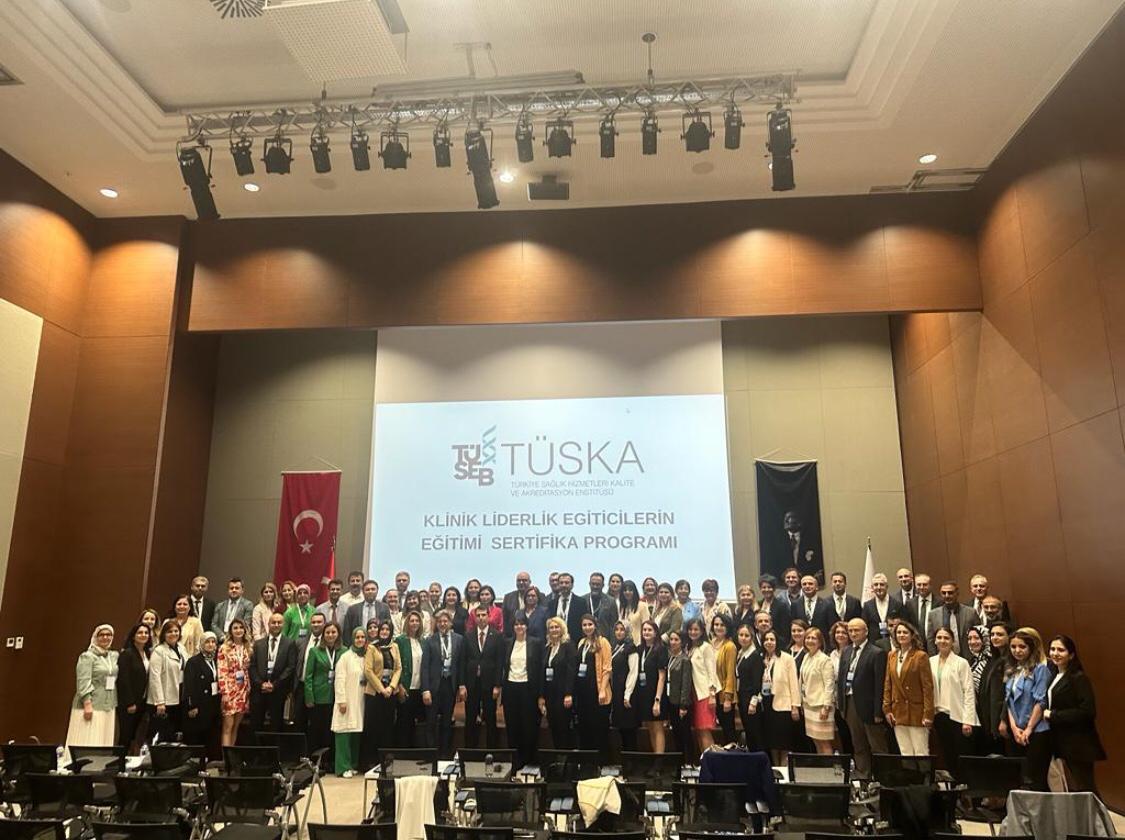 KLİNİK LİDERLİK EĞİTİCİLERİN EĞİTİMİ