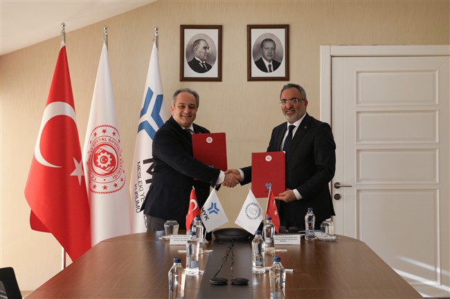 Üniversitemiz ile Mesleki Yeterlilik Kurumu Arasında Seyislik Meslek Standardı İşbirliği Protokolü İmzalandı