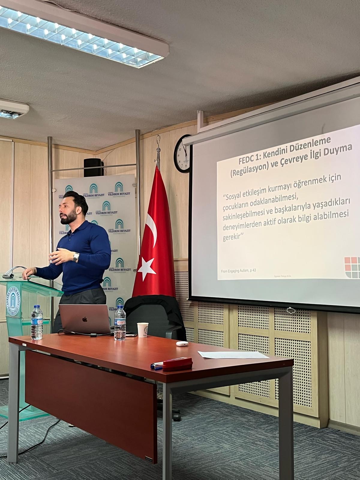 Dr DKT N. Egemen NAKIŞÇI tarafından DIR Floortime 101 Eğitimi Düzenlenmiştir.