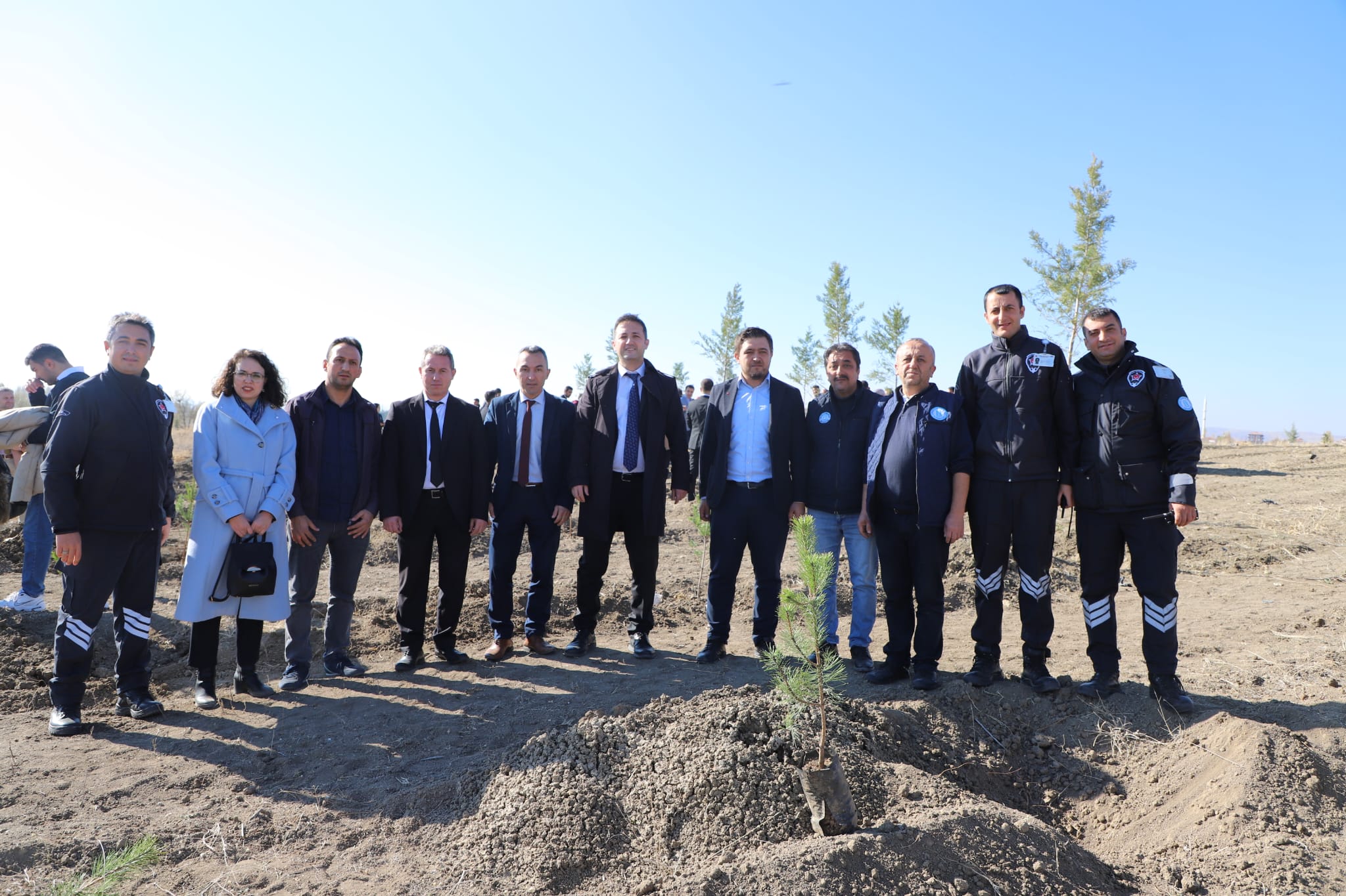 11 Kasım Milli Ağaçlandırma Günü Kapsamında Esenboğa Külliyesi’nde Ağaç Dikimi Gerçekleştirildi.