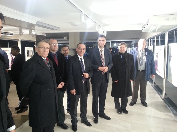 Bosna Hersek ve Aliya İzzetbegoviç Sergisi devam ediyor…