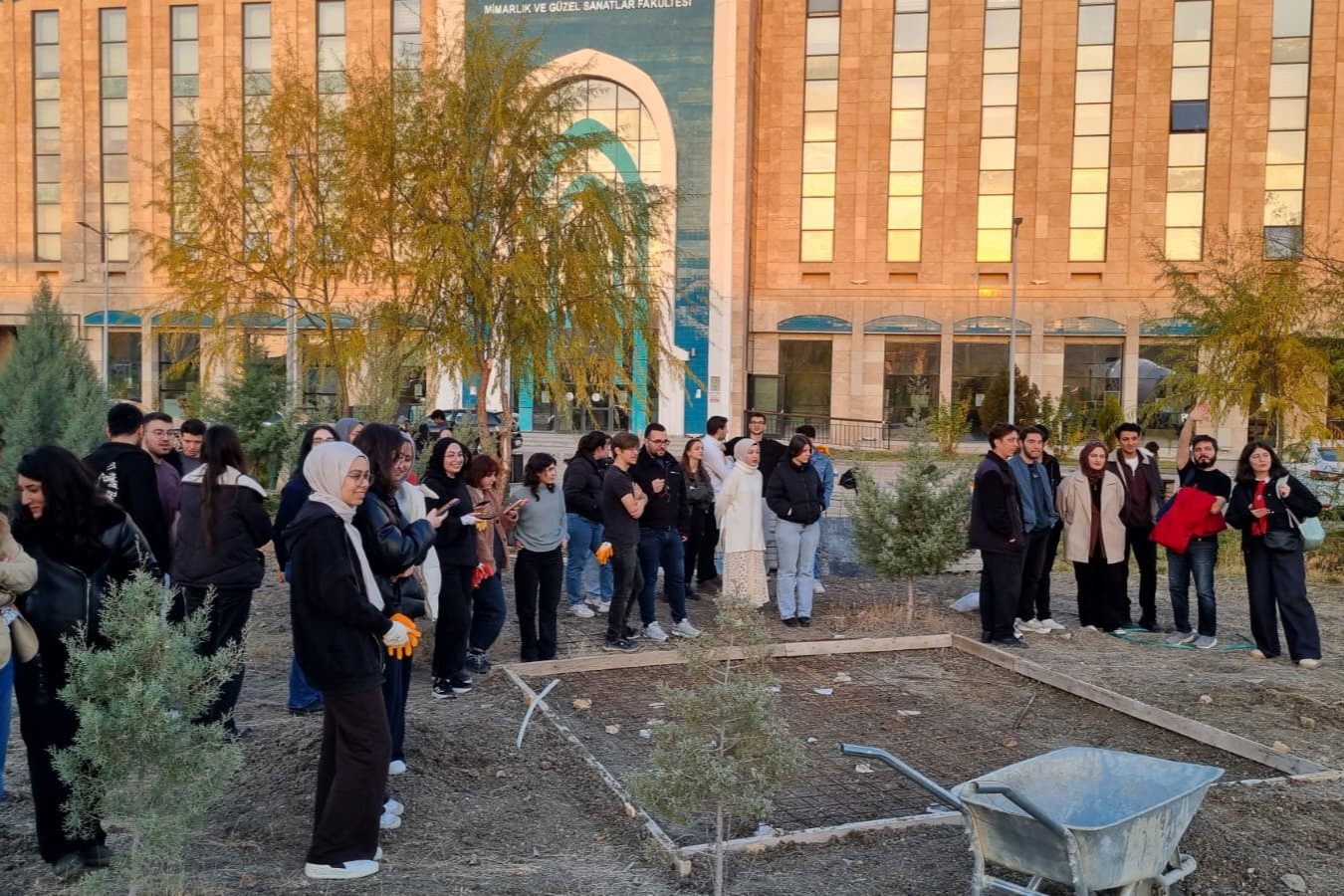 BRICK'ED WORKSHOP - CONSTRUCTION, FOUNDATION PHASE