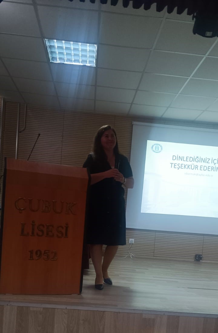 Doç. Dr. Hatice Nilay KAYHAN ve Dr. Öğr. Üyesi Elife BARMAK tarafından 28 Nisan 2025 tarihinde, Çubuk İlçemizde Okul Öncesi ve İlkokul Öğretmenlerine seminer düzenlenmiştir.