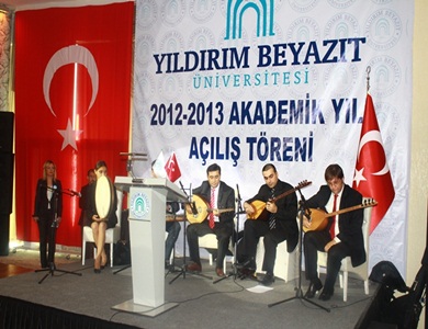 ÜNİVERSİTEMİZ 2012-2013 AKADEMİK YILI AÇILIŞ TÖRENİ YAPILDI…
