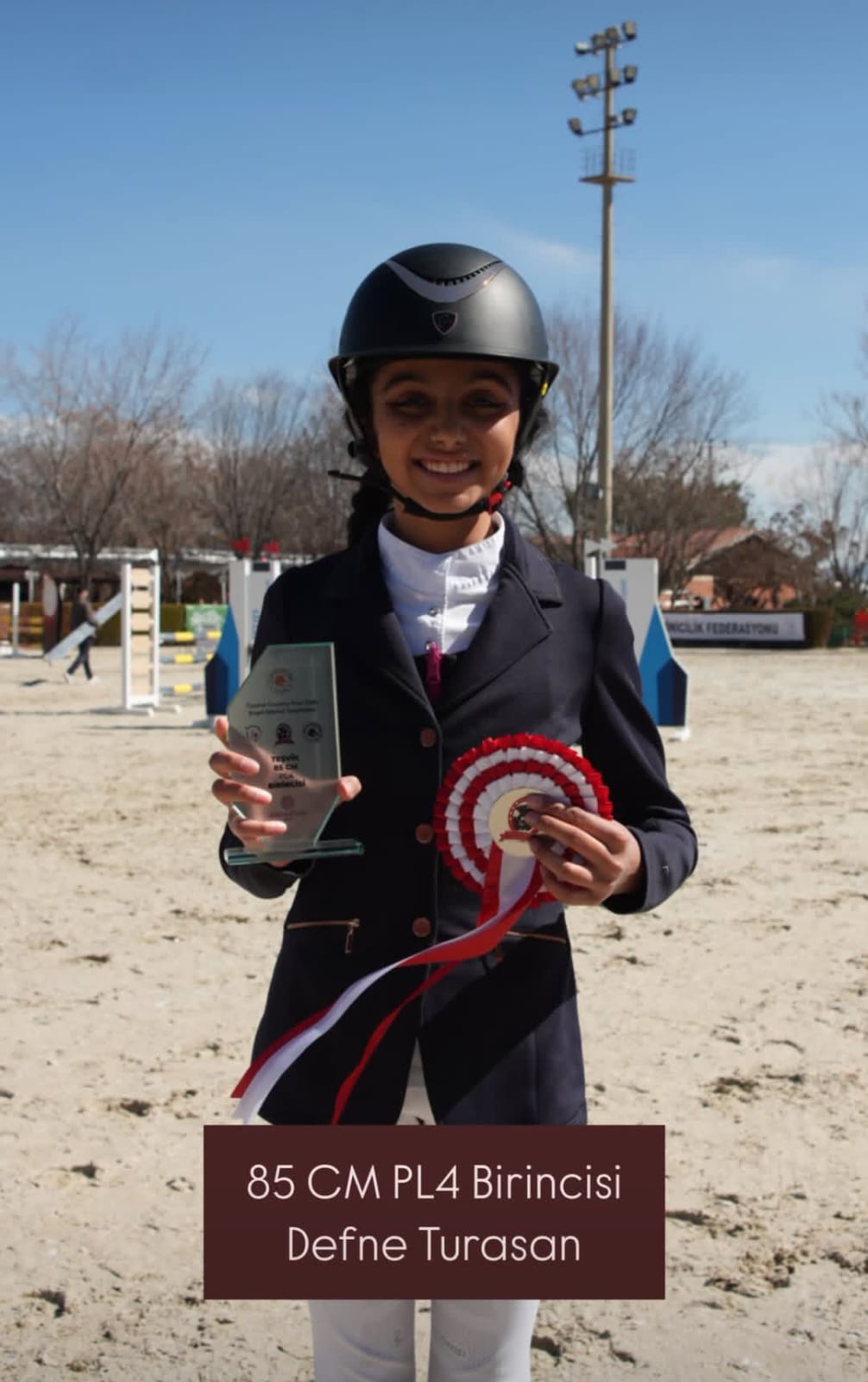 Binicimiz Defne PL4 Birincisi