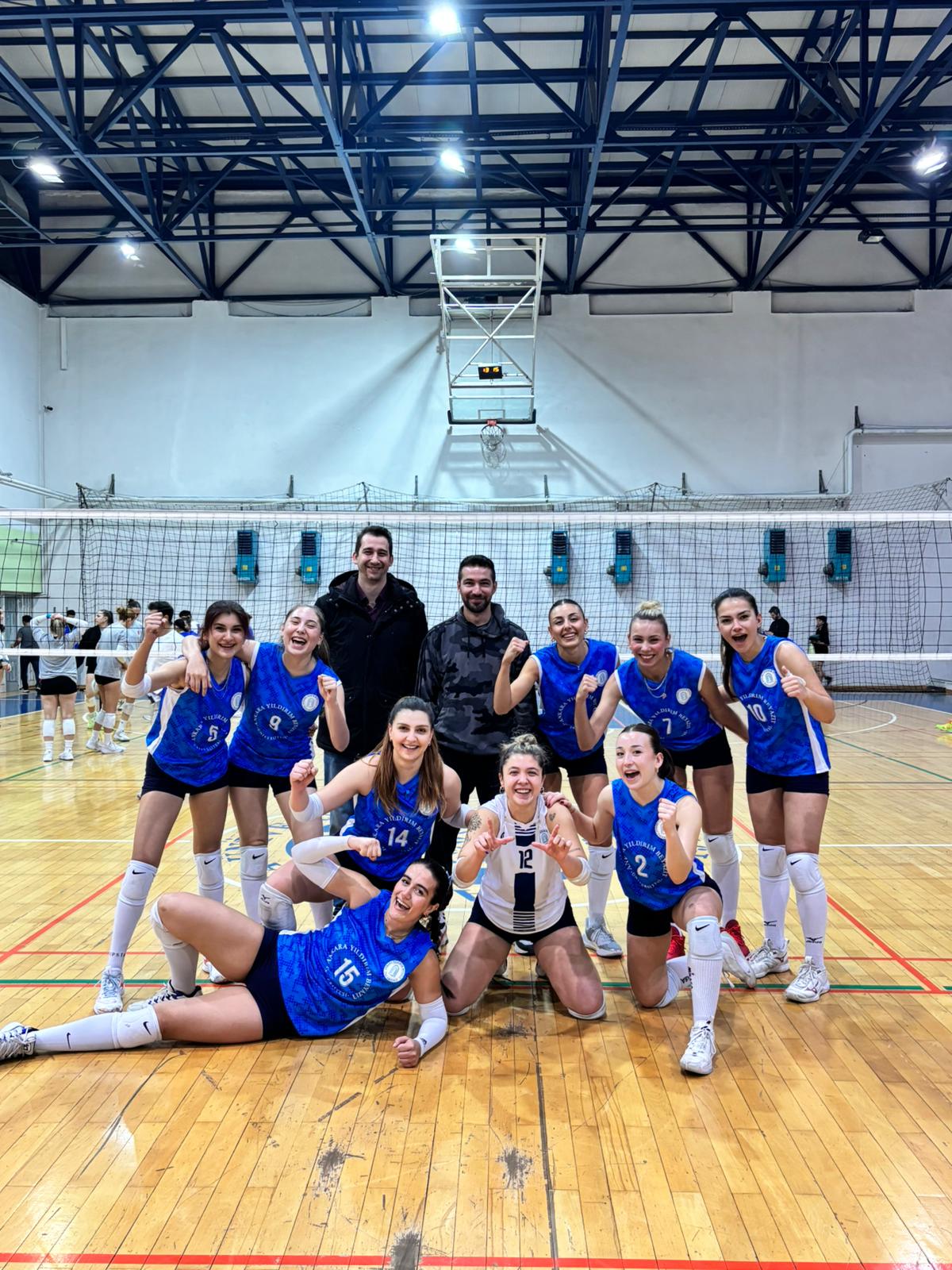 TÜSF Kadınlar Voleybol Eleme Grubu Maçı: AYBÜ 3-2 Ankara Üniversitesi