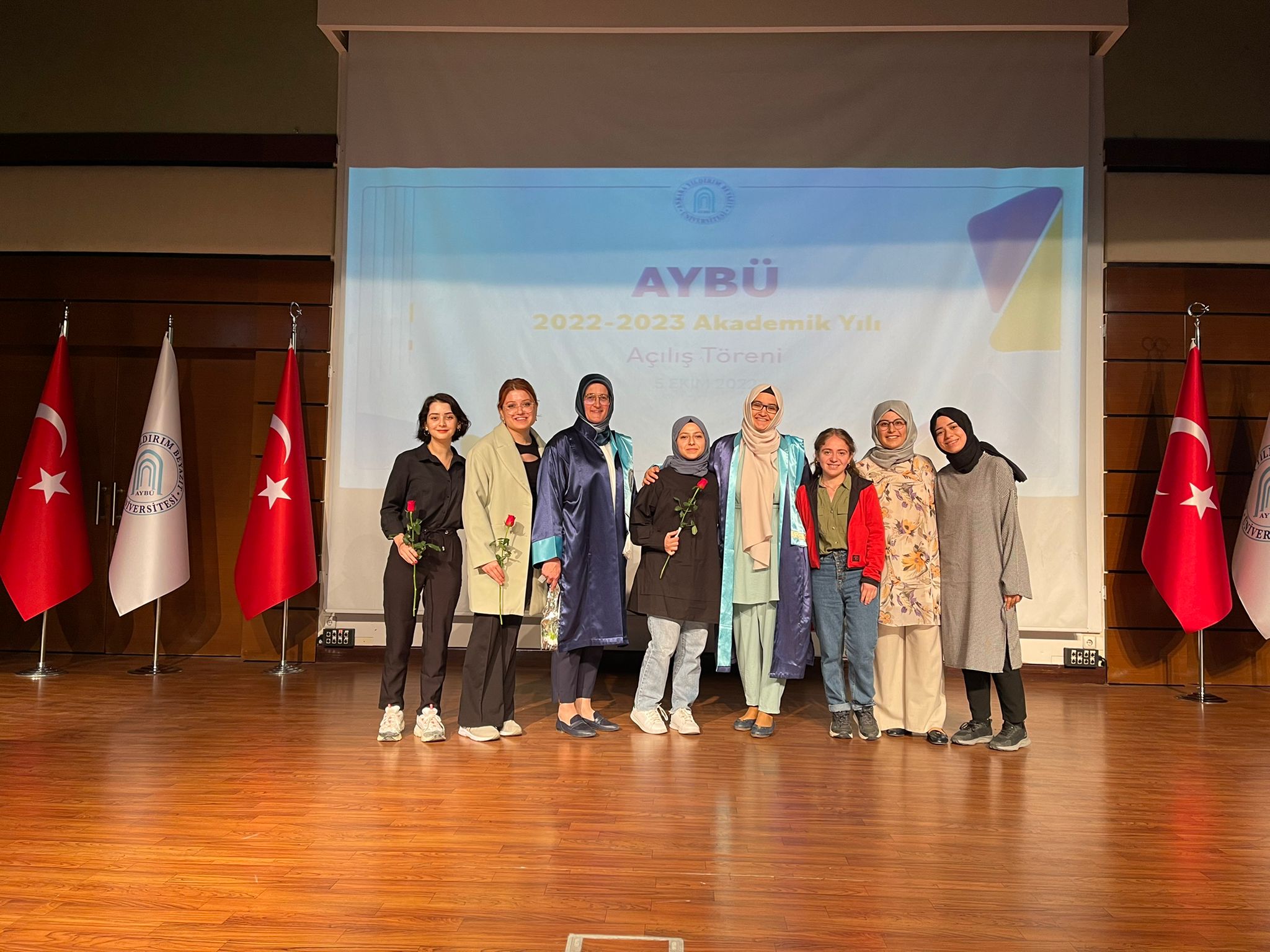 Öğrencilerimiz ile 2022-2023 Akademik Yılı Açılış Törenine Katıldık.