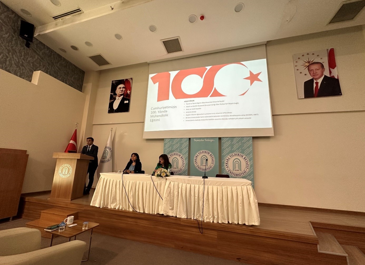 Fakültemizde “Cumhuriyet’in 100. Yılında Mühendislik Eğitimi” Semineri Gerçekleştirildi